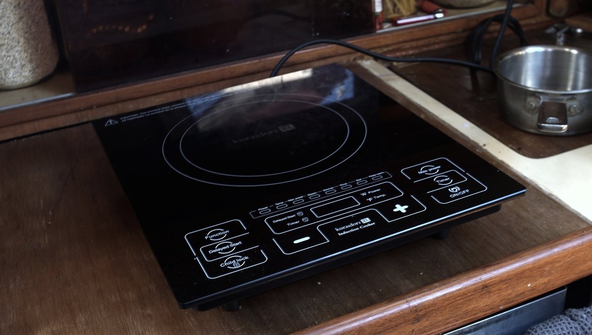 our induction cooktop a photo of a single burner induction cooktop