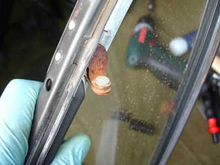 vent window rust
