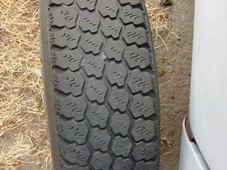 Cooper Discovered LT tread