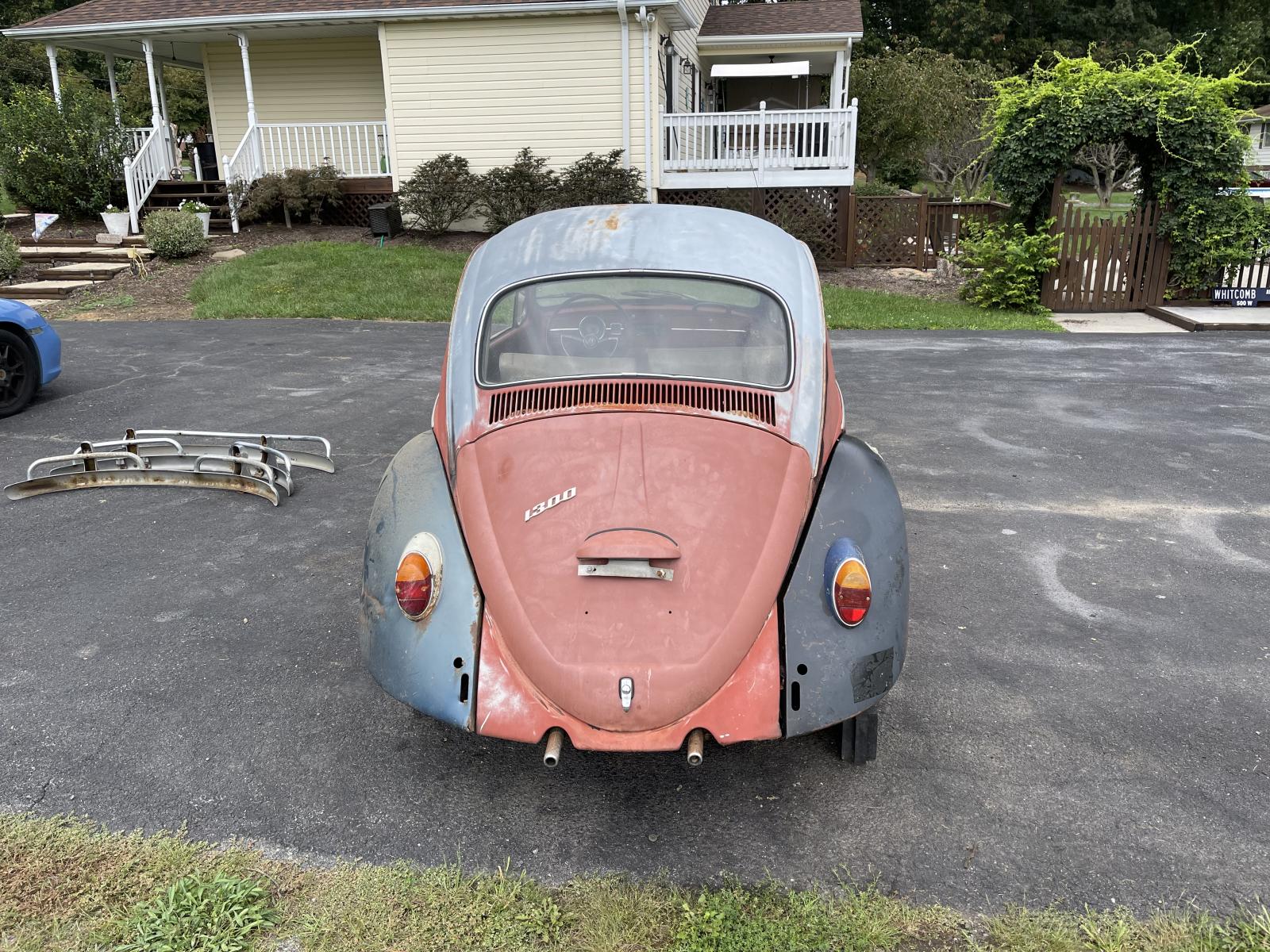 Image may have been reduced in size. Click image to view fullscreen.