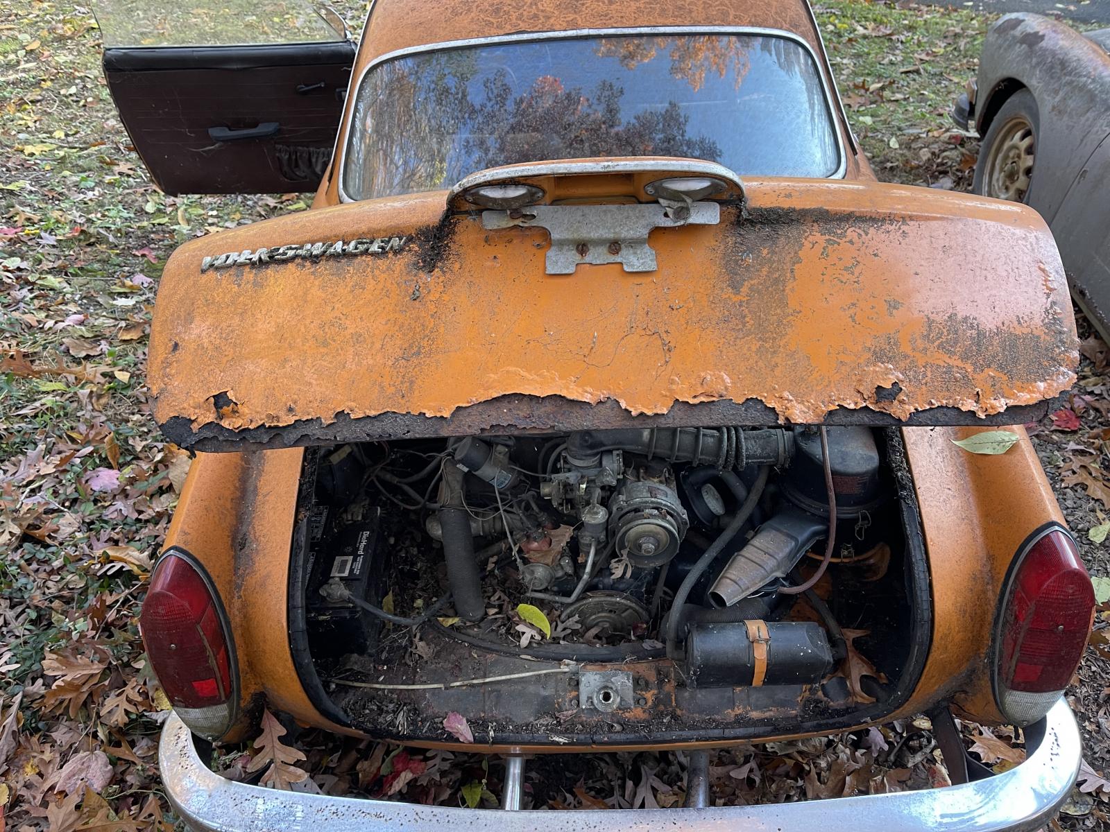 Image may have been reduced in size. Click image to view fullscreen.
