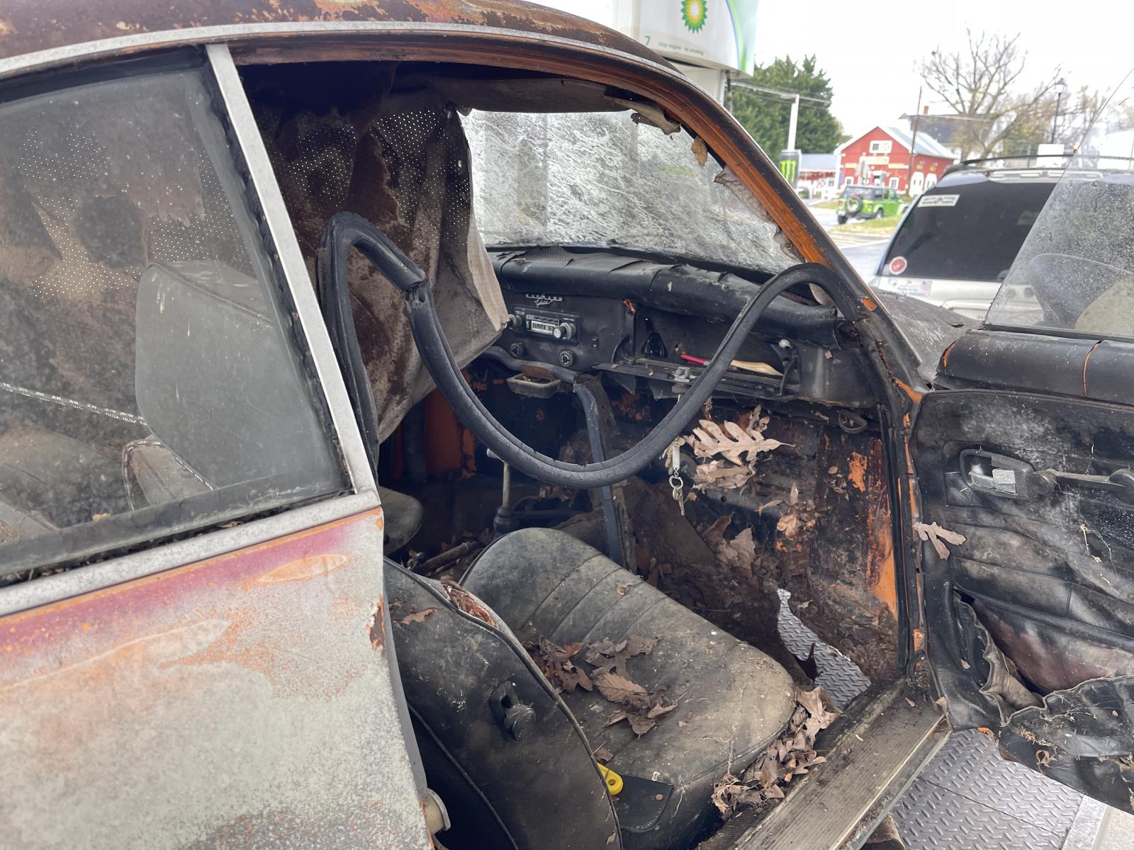 Image may have been reduced in size. Click image to view fullscreen.