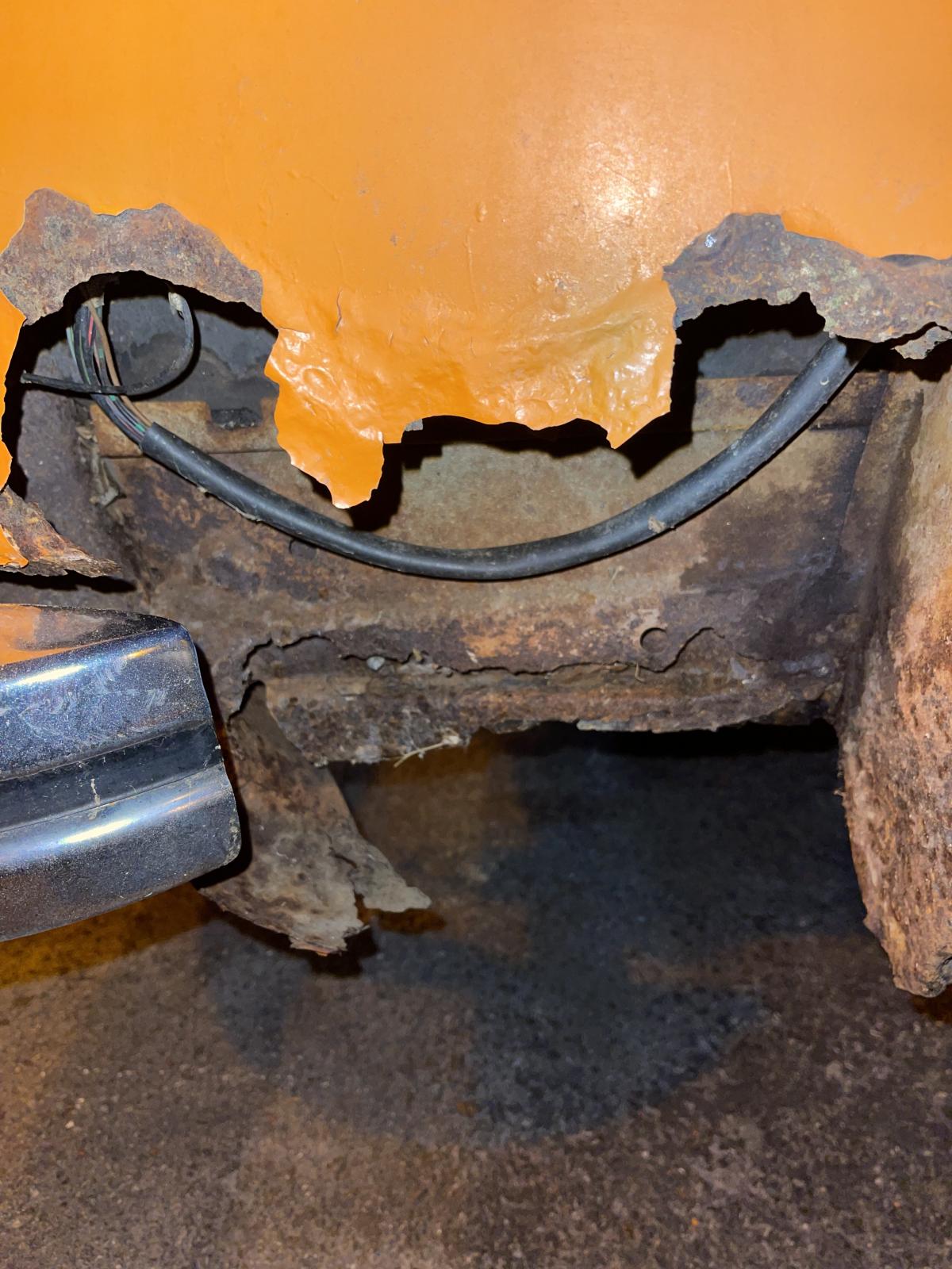 Image may have been reduced in size. Click image to view fullscreen.