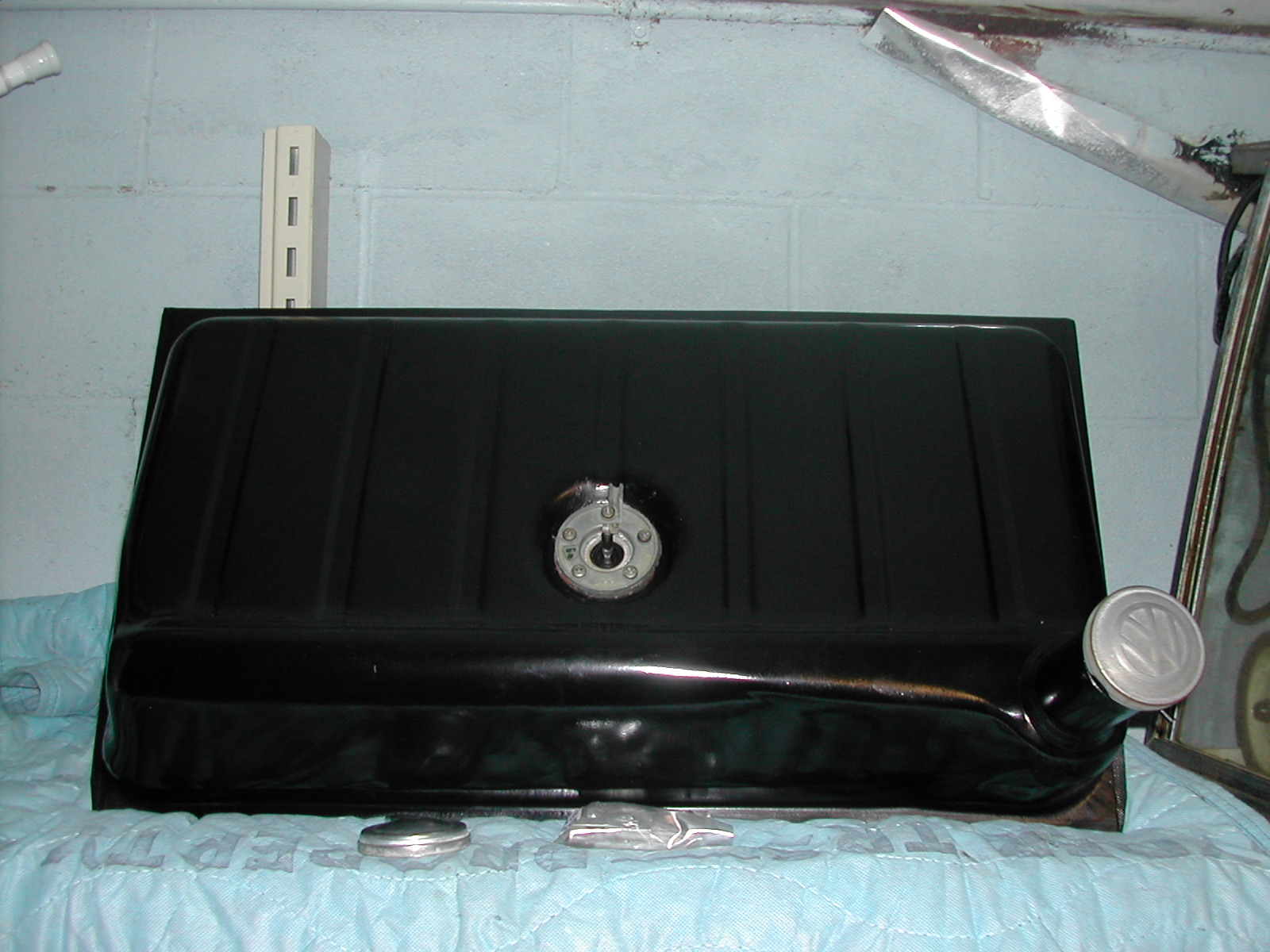 Image may have been reduced in size. Click image to view fullscreen.