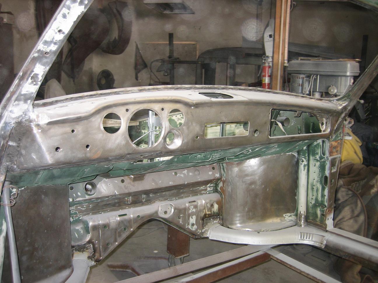 Image may have been reduced in size. Click image to view fullscreen.