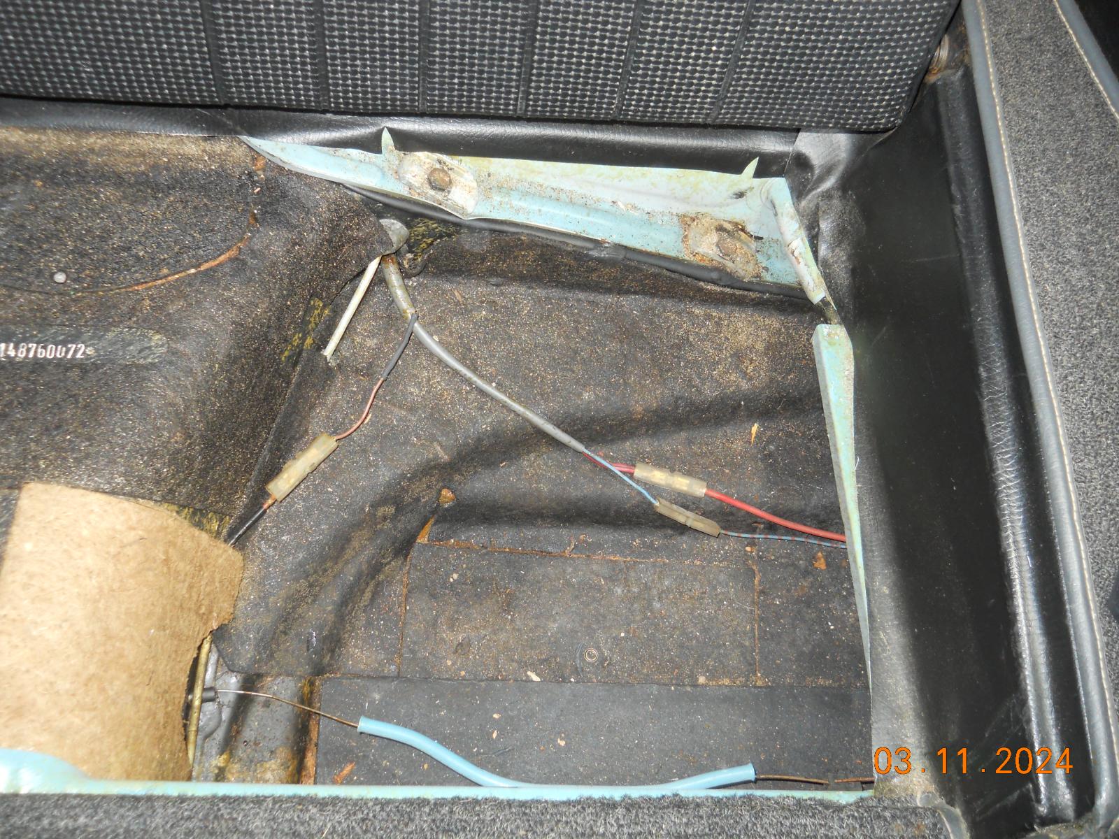 Image may have been reduced in size. Click image to view fullscreen.