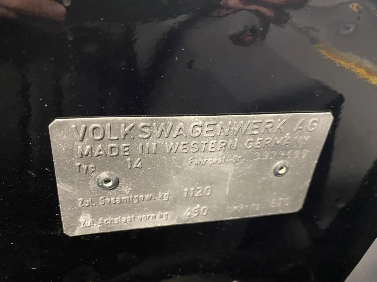 Image may have been reduced in size. Click image to view fullscreen.