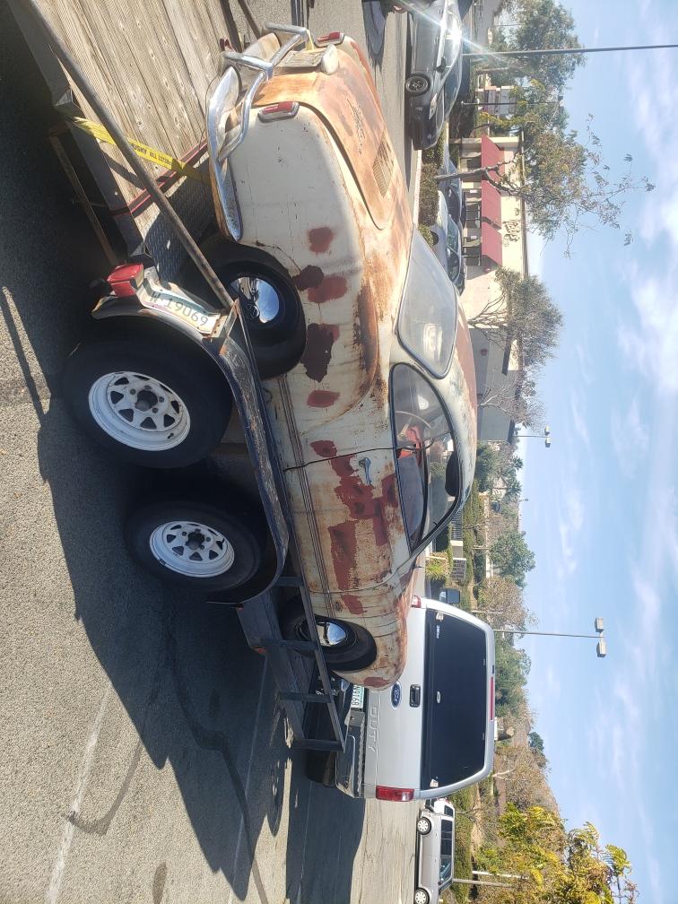 Image may have been reduced in size. Click image to view fullscreen.