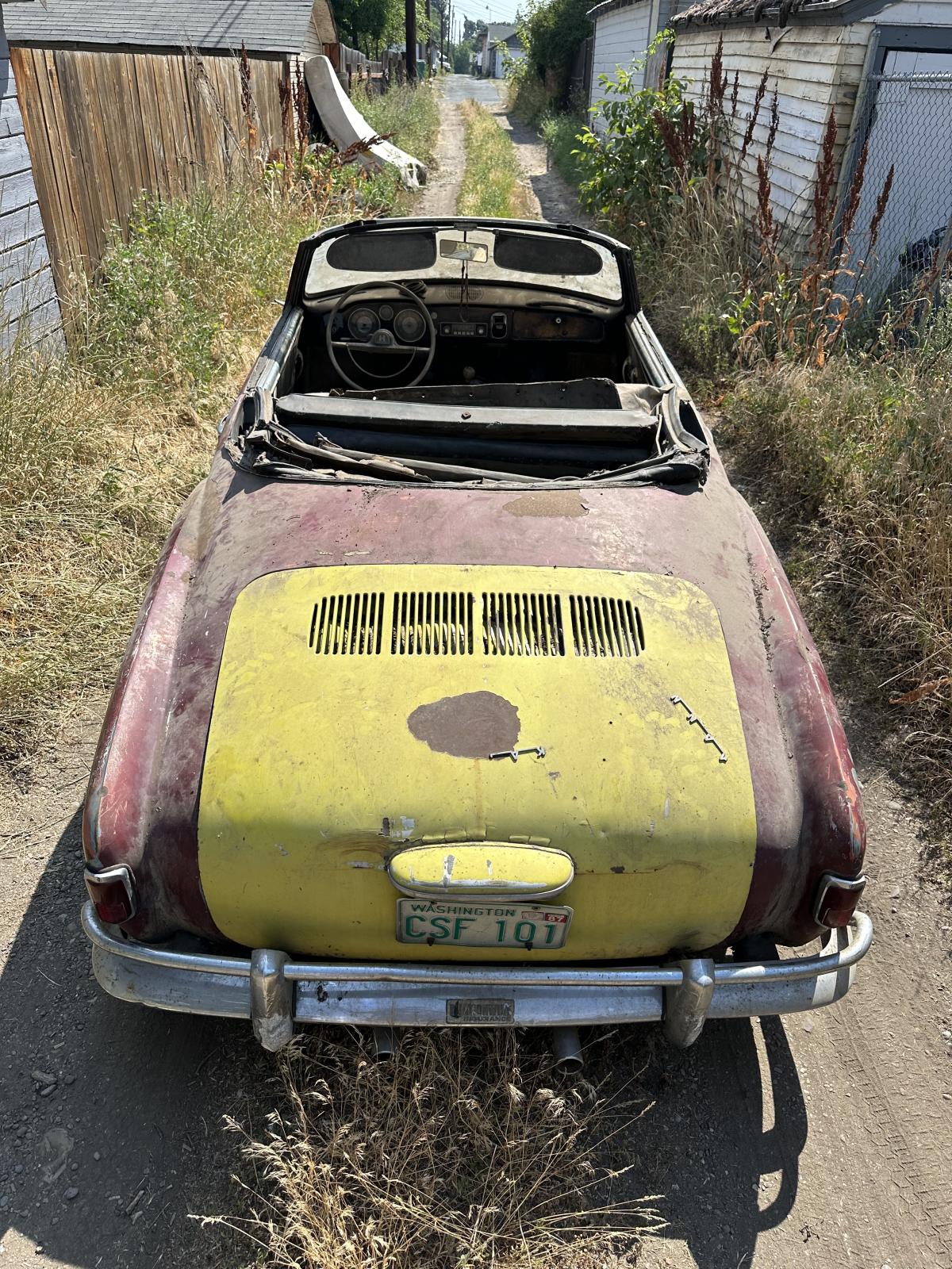 Image may have been reduced in size. Click image to view fullscreen.