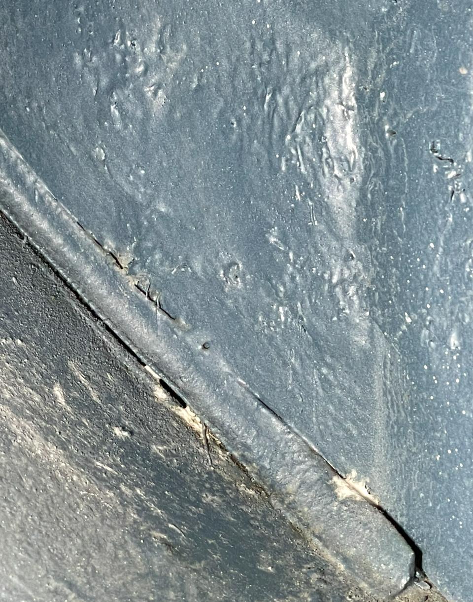 Image may have been reduced in size. Click image to view fullscreen.