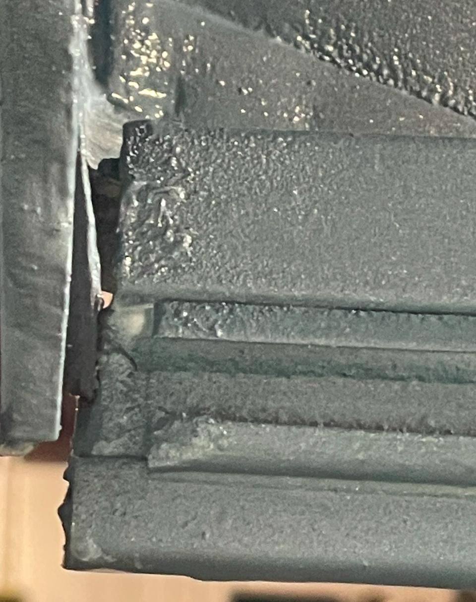 Image may have been reduced in size. Click image to view fullscreen.