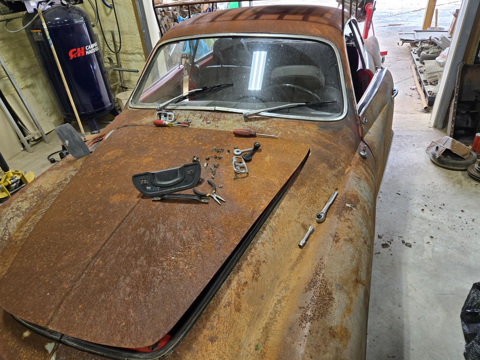 Image may have been reduced in size. Click image to view fullscreen.