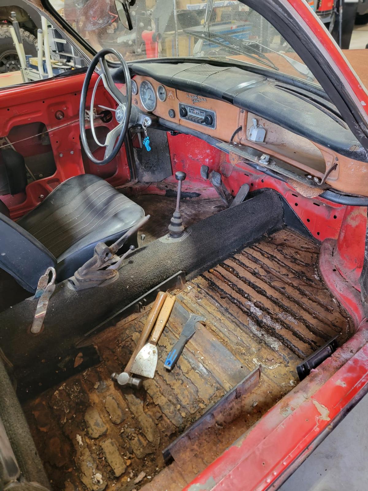 Image may have been reduced in size. Click image to view fullscreen.