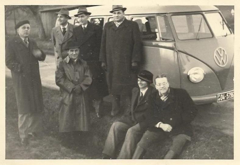 Image may have been reduced in size. Click image to view fullscreen.
