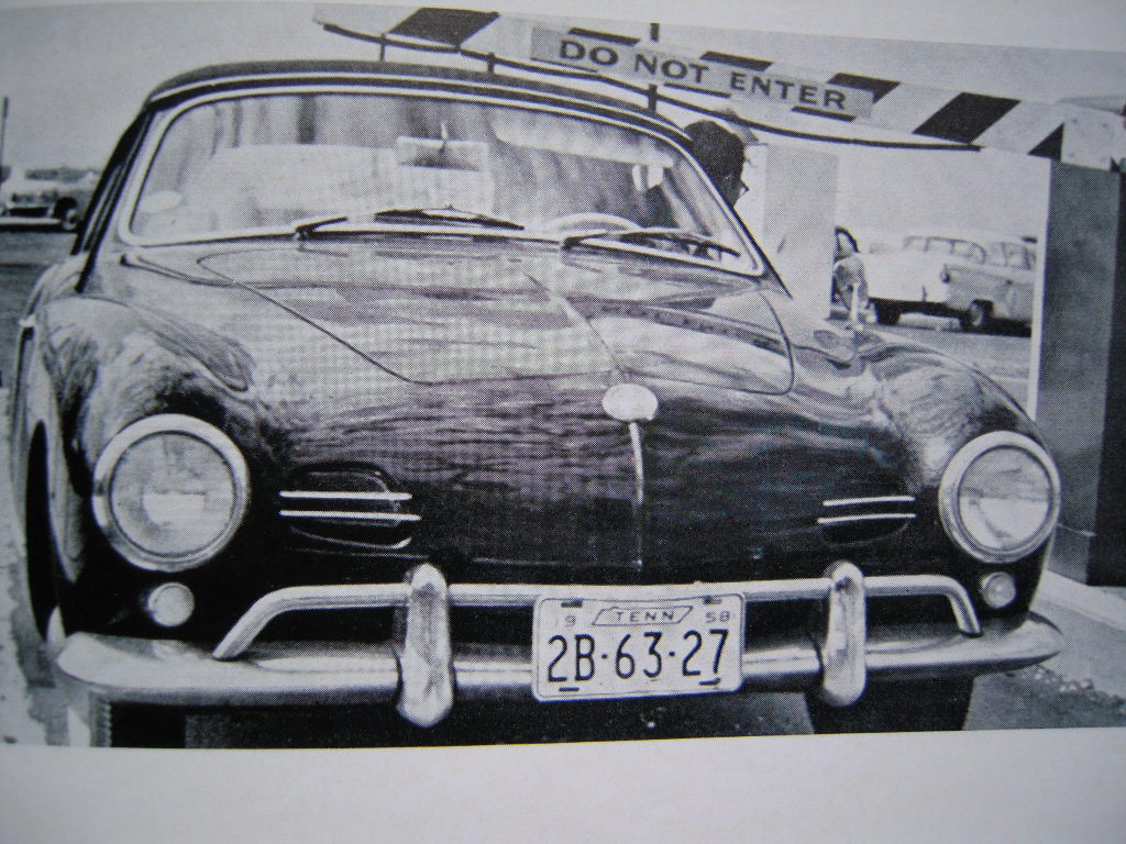 Image may have been reduced in size. Click image to view fullscreen.