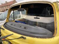 Removing a front windscreen from a T2
