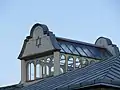 Structure on top of the roof of the Synagogue