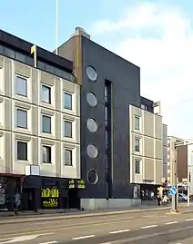 STS Bank, Tampere (1973), Kosti Kuronen.