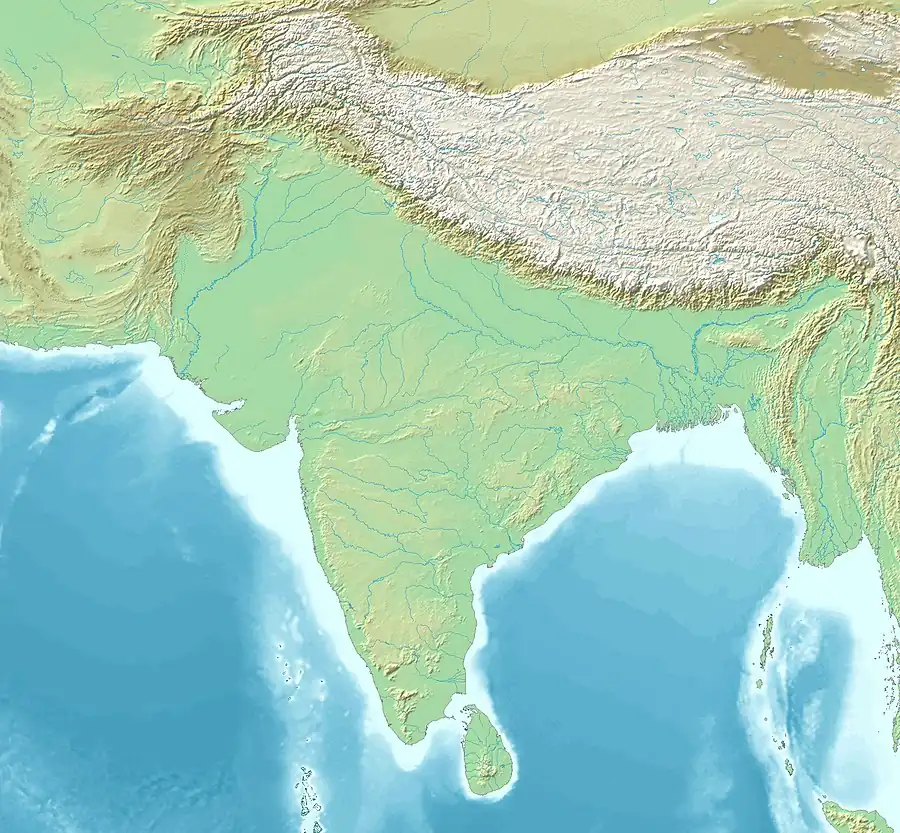Huna people is located in South Asia