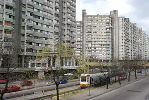 A tram/light-rail car at the end of the line's single-track branch, to Centro Cívico